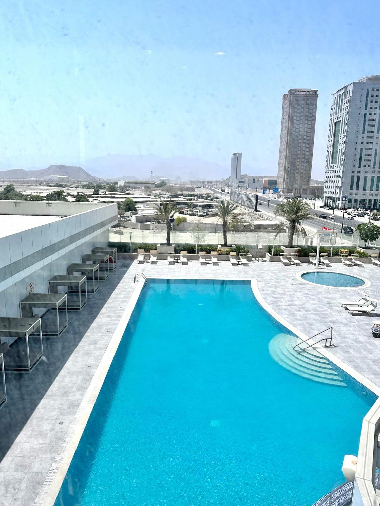 Aparthotel Adagio Fujairah Eksteriør bilde